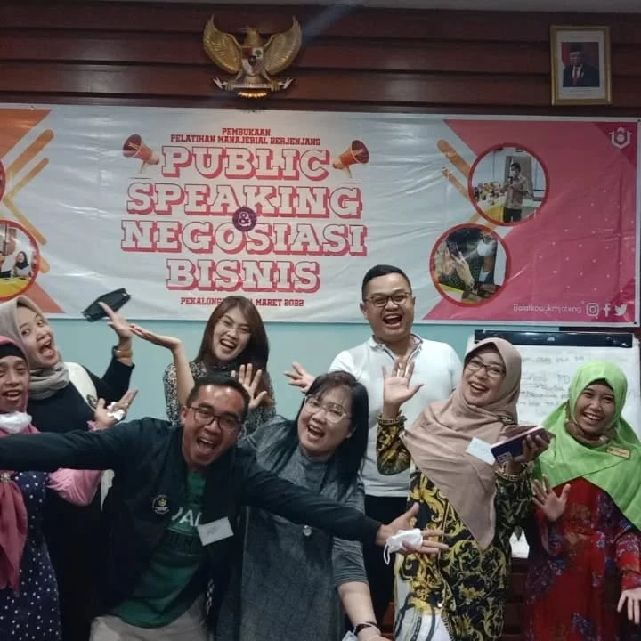 Pelatihan Public Speaking dan Negosiasi Bisnis Digelar di Pekalongan